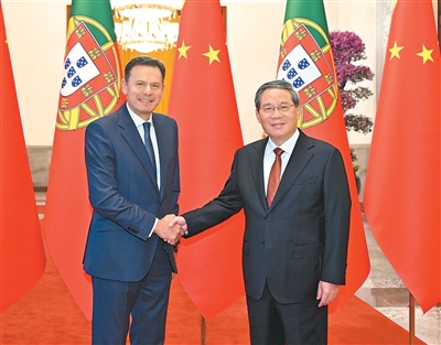        9  9                            